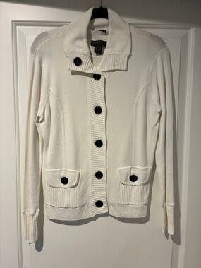 NWT White Button-Front Cardigan knit sweater  set with sleeveless matching top